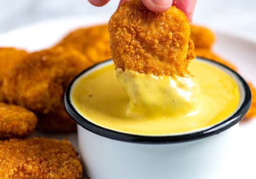 Honey Mustard and Ranch Dressing: The Perfect Creamy Toppings for Your Sausage Sizzle